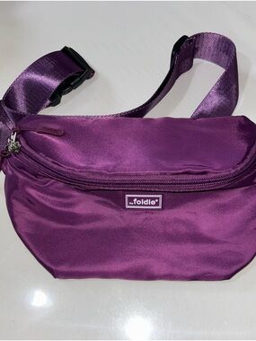 NWOT The Foldie Belt Bag Purple Nylon RFID Crossbody